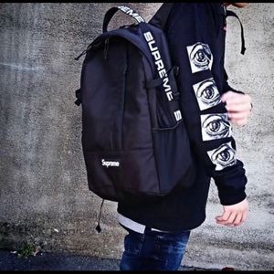ss18 backpack supreme